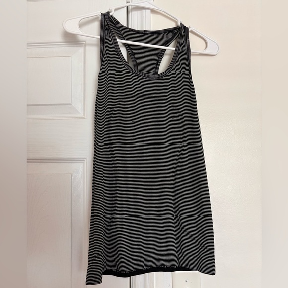 lululemon athletica Tops - Lululemon swiftly tech tank